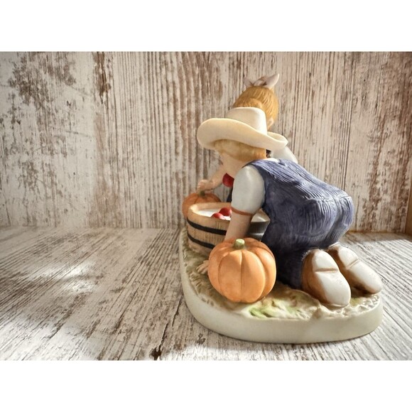 Home Interiors 1985 Denim Days Figurine by HOMCO 1527 Pumpkins Bobbing For Apple - Picture 5 of 14